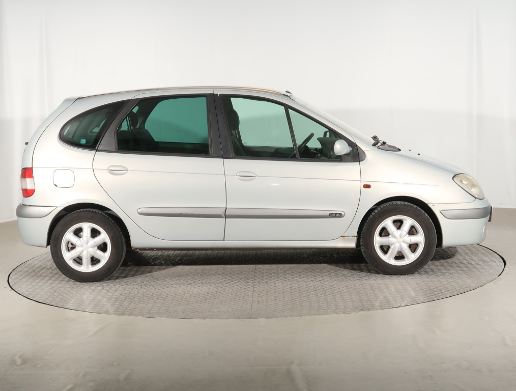 Renault Megane Scenic