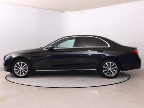 Mercedes-Benz E - 2016