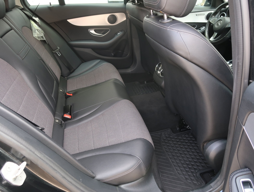 Mercedes-Benz C