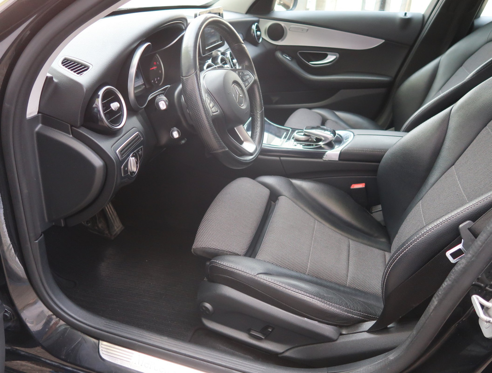 Mercedes-Benz C