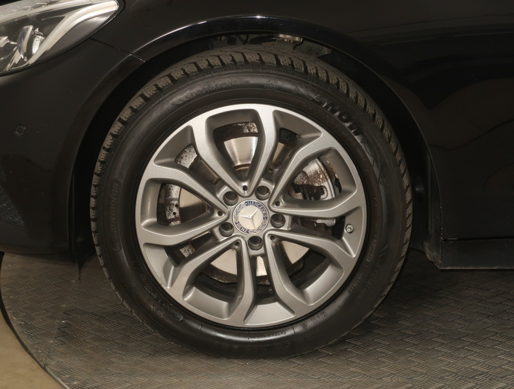Mercedes-Benz C