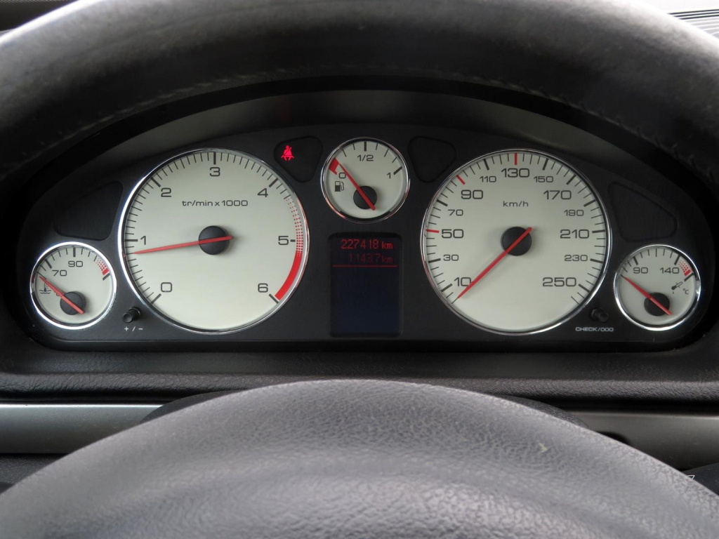 Peugeot 407