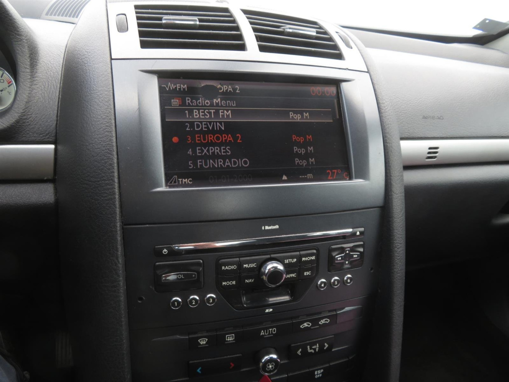 Peugeot 407