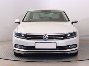 Volkswagen Passat - 2017