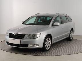 Skoda Superb - 2012