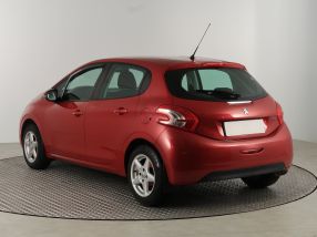 Peugeot 208 - 2013