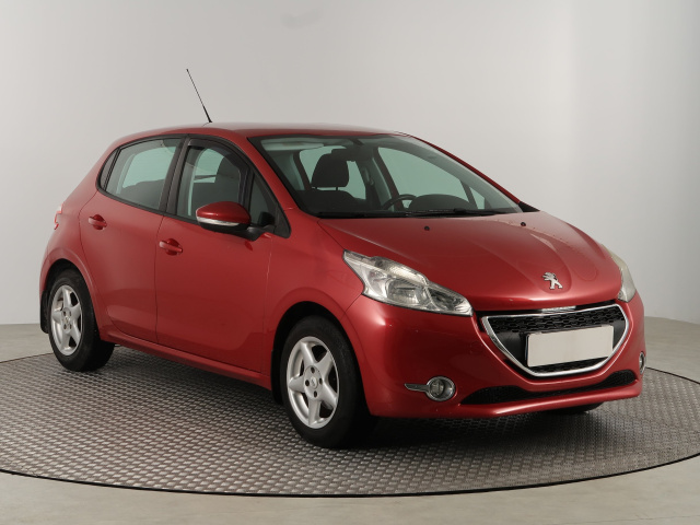 Peugeot 208 2013