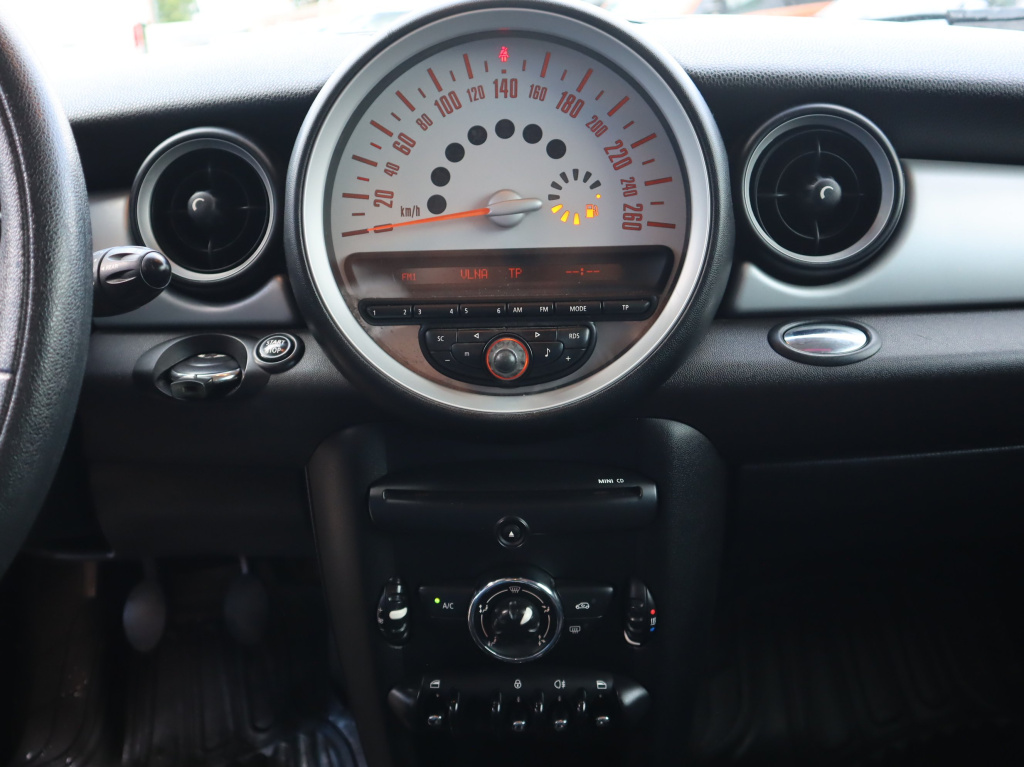 MINI 3-door