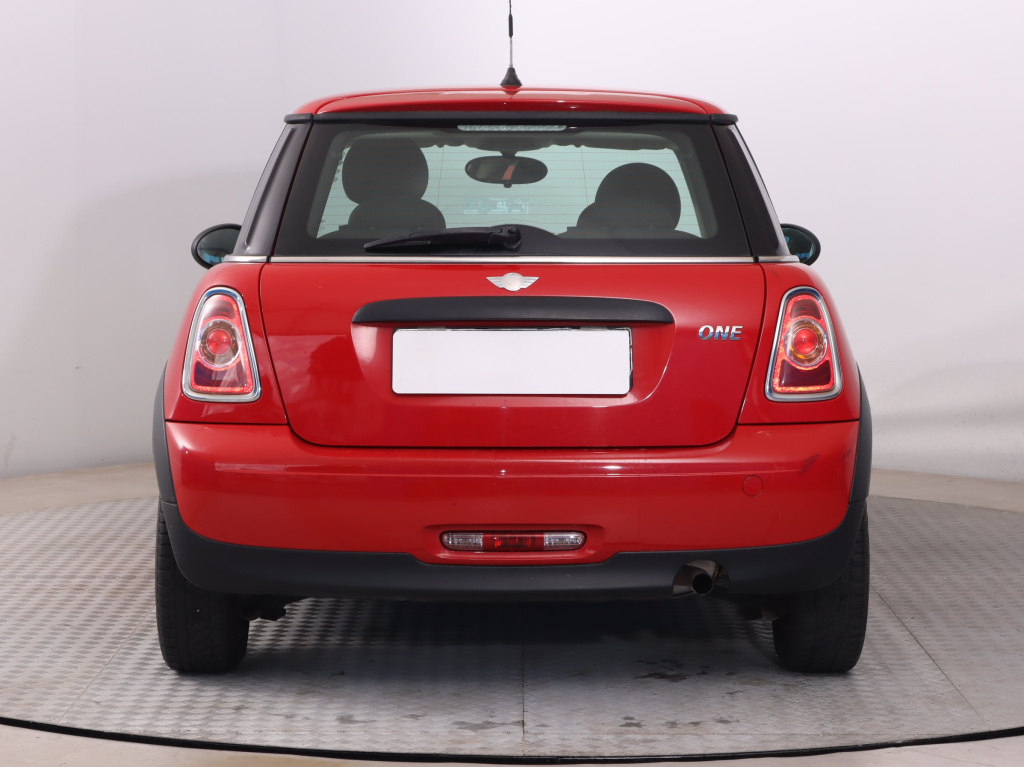 MINI 3-door