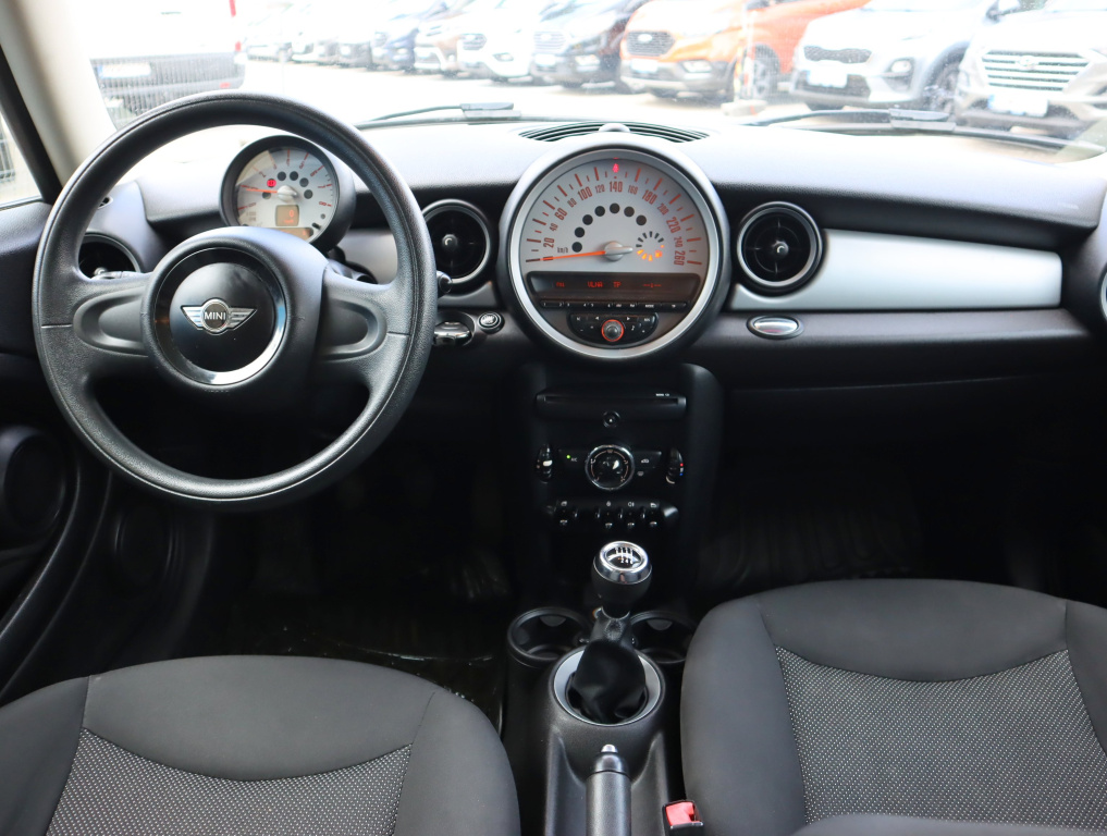 MINI 3-door