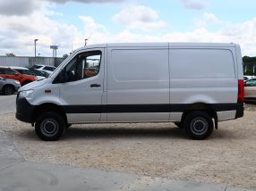Mercedes-Benz Sprinter - 2020