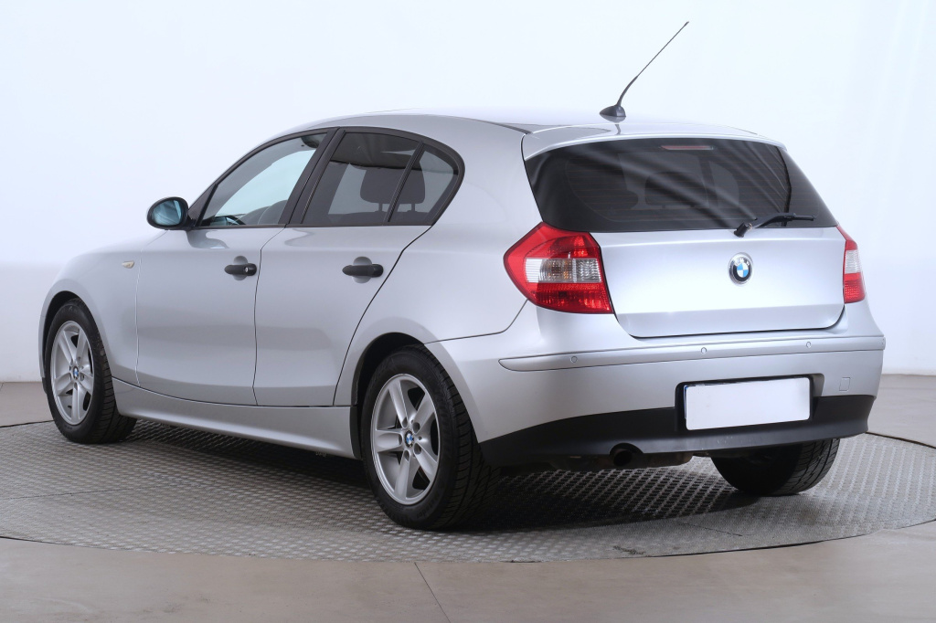 BMW 1