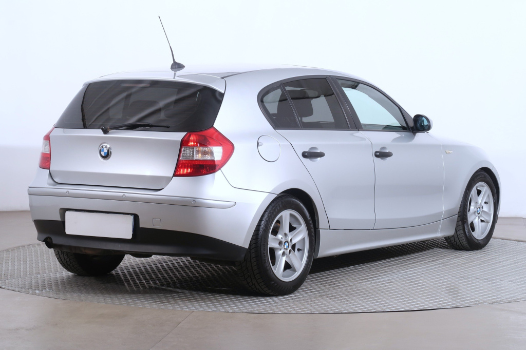 BMW 1