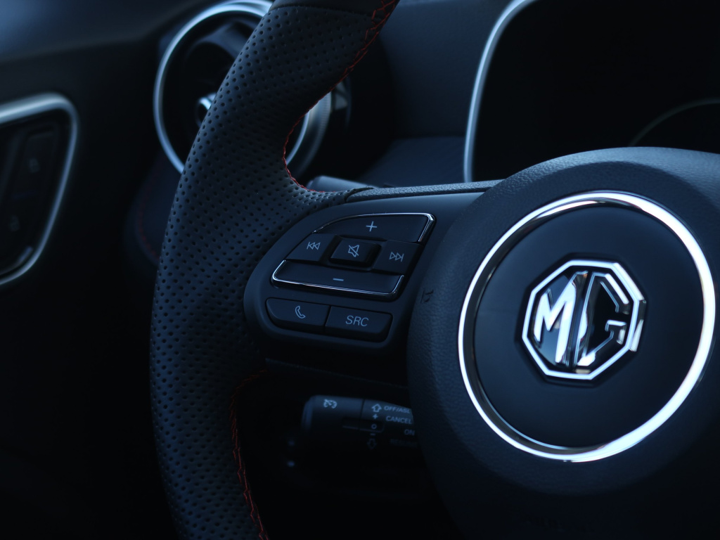 MG ZS SUV
