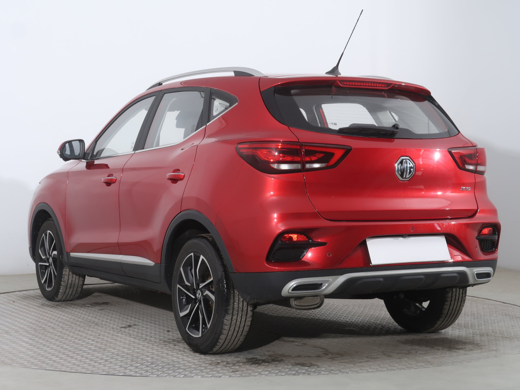 MG ZS SUV