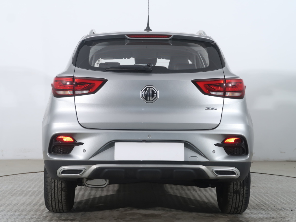 MG ZS SUV