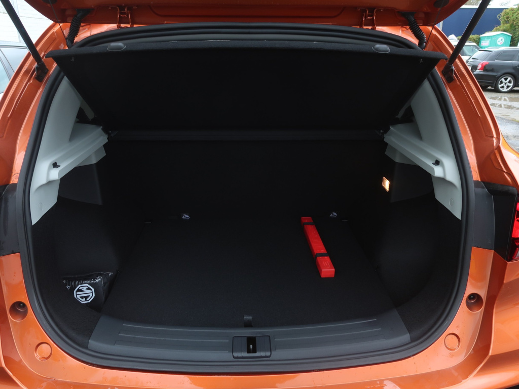 MG ZS SUV