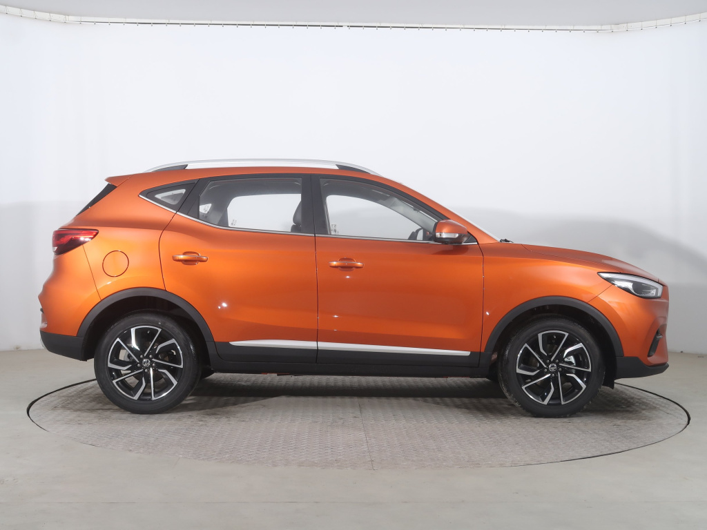 MG ZS SUV