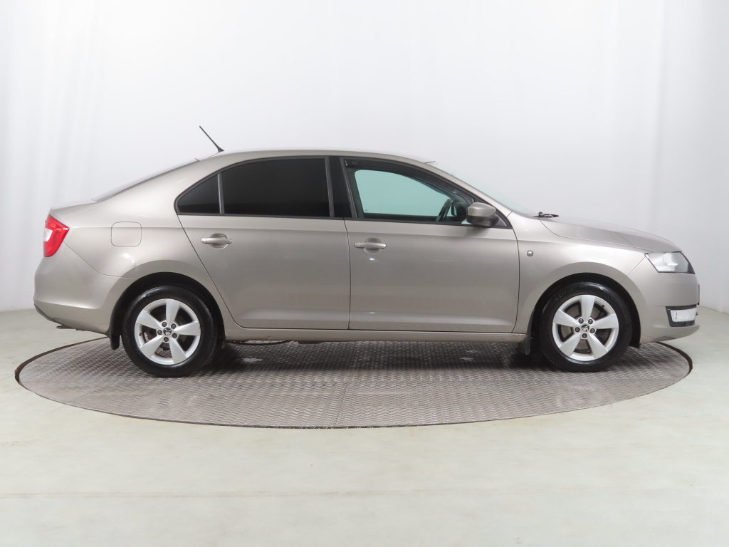Škoda Rapid