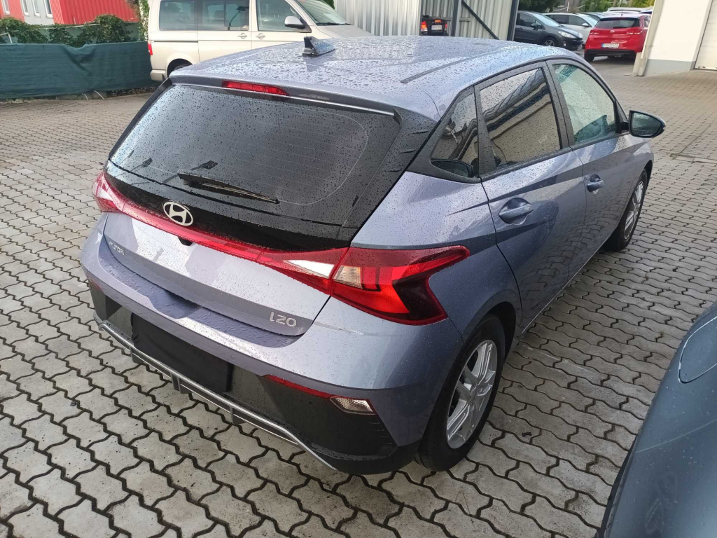 Hyundai i20