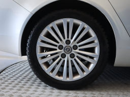 Opel Insignia 2011