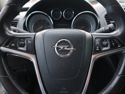 Opel Insignia 2011