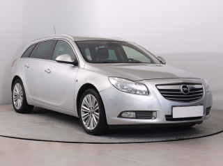 Opel Insignia, 2011