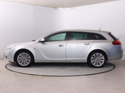 Opel Insignia 2011
