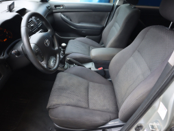 Toyota Avensis 2005