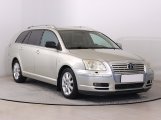 Toyota Avensis, 2005