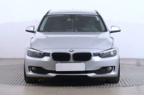 BMW 3 - 2012