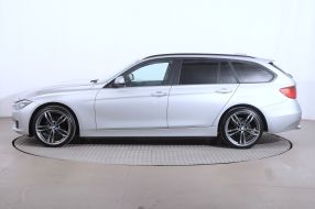 BMW 3 - 2012