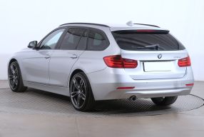 BMW 3 - 2012