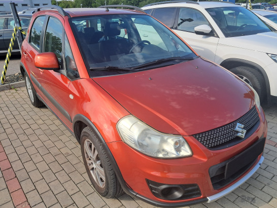 Suzuki SX4