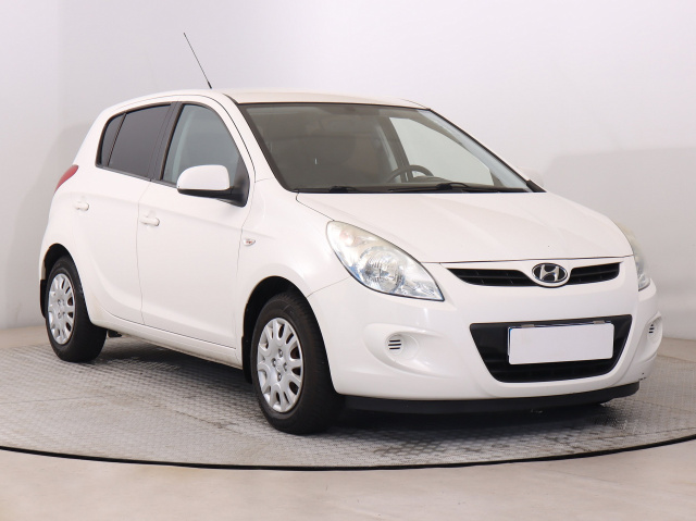 Hyundai i20, 2012