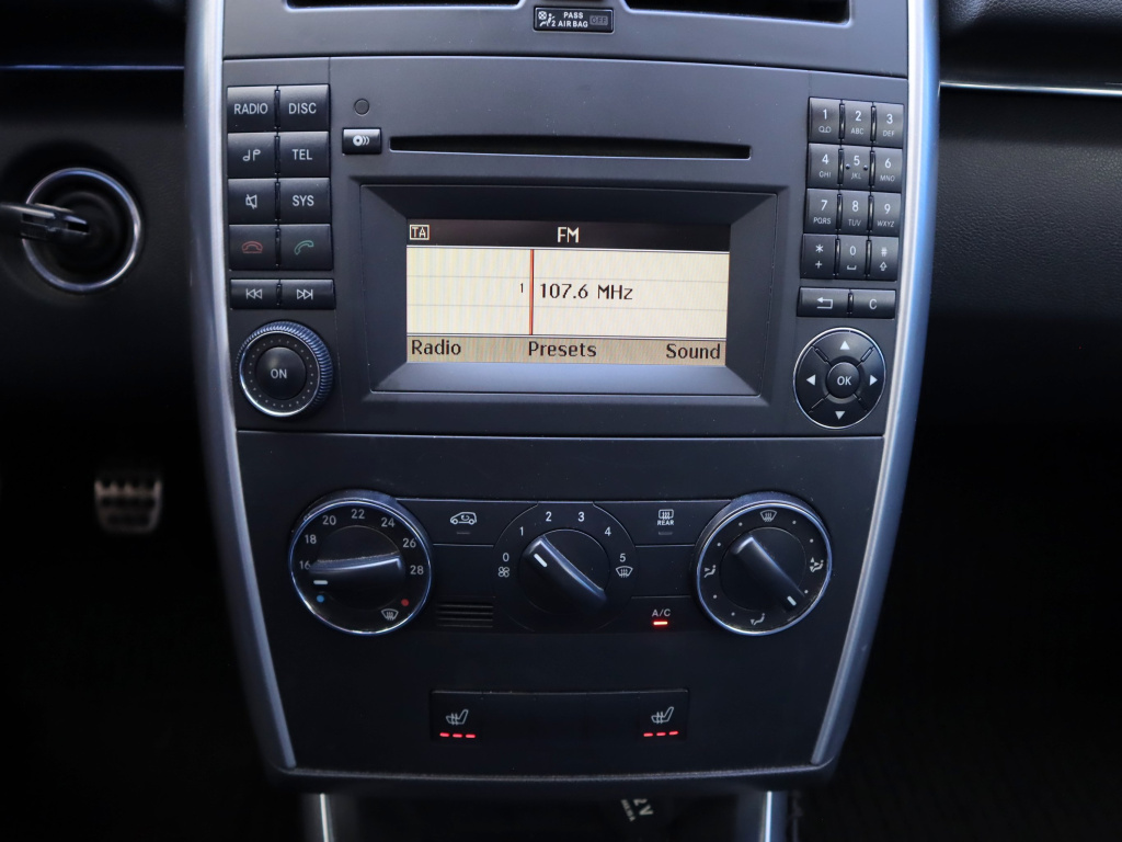 Mercedes-Benz B