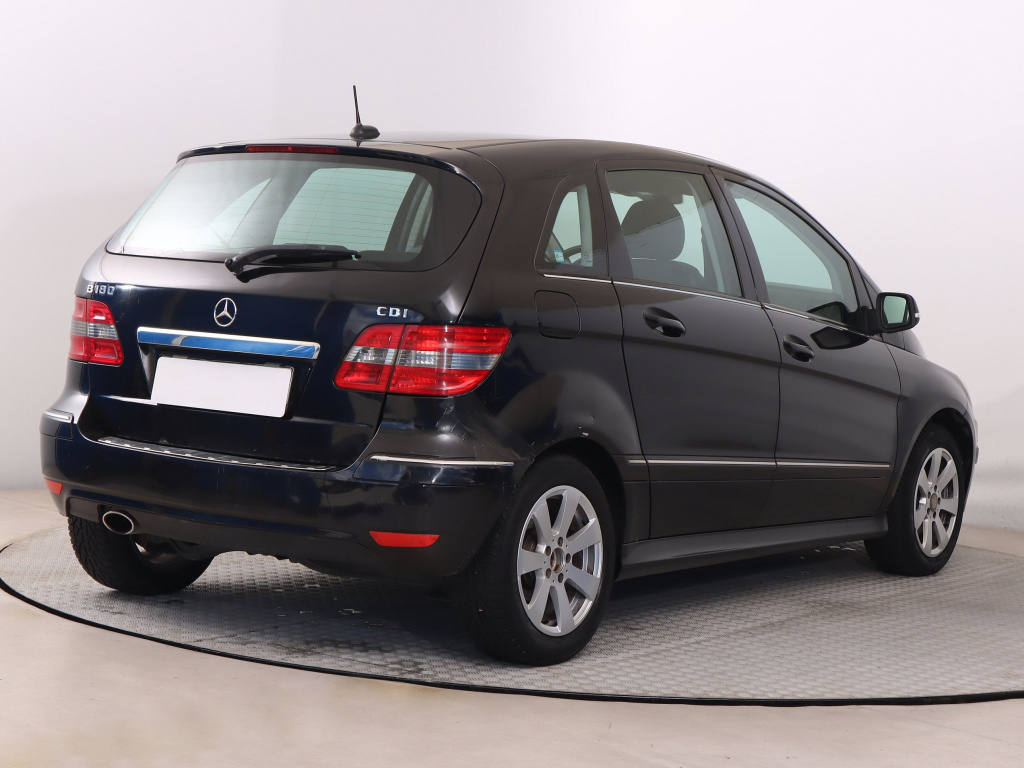 Mercedes-Benz B
