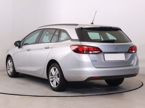 Opel Astra - 2017
