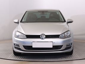 Volkswagen Golf - 2016