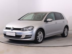 Volkswagen Golf - 2016