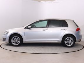 Volkswagen Golf - 2016