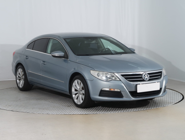 Volkswagen Passat CC, 2010