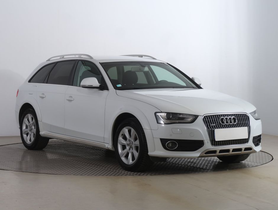 Audi Allroad A4 - 2014