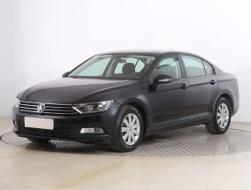 Volkswagen Passat - 2016