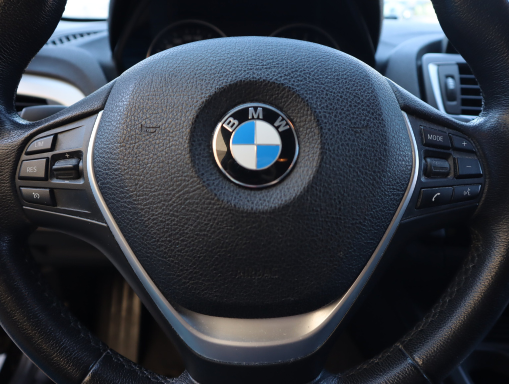 BMW 1