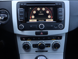 Volkswagen Passat 2013