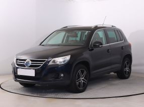 Volkswagen Tiguan - 2009