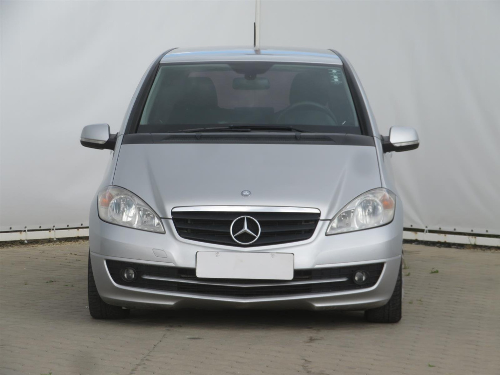 Mercedes-Benz A