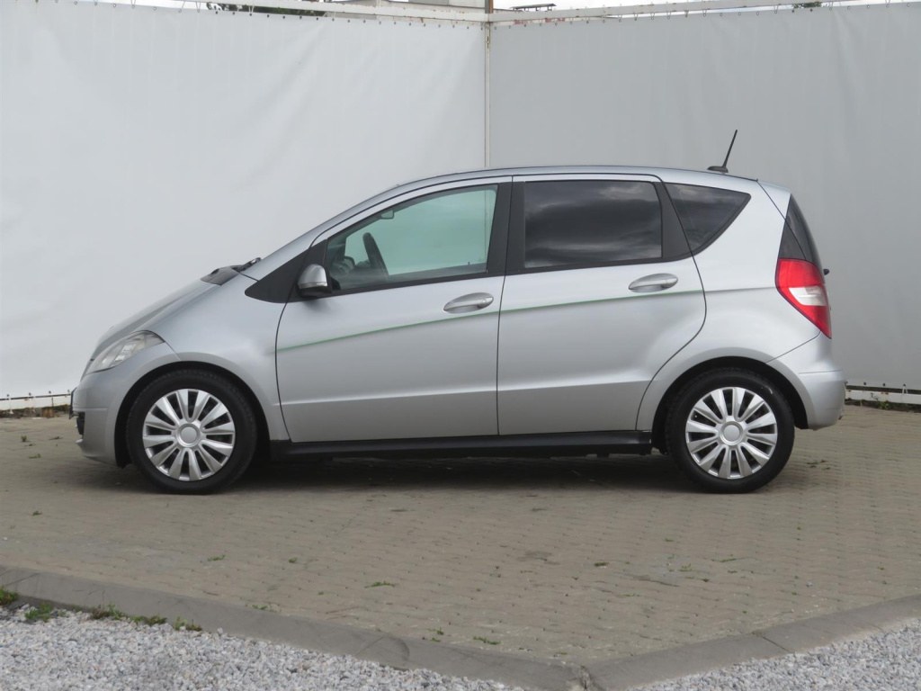 Mercedes-Benz A