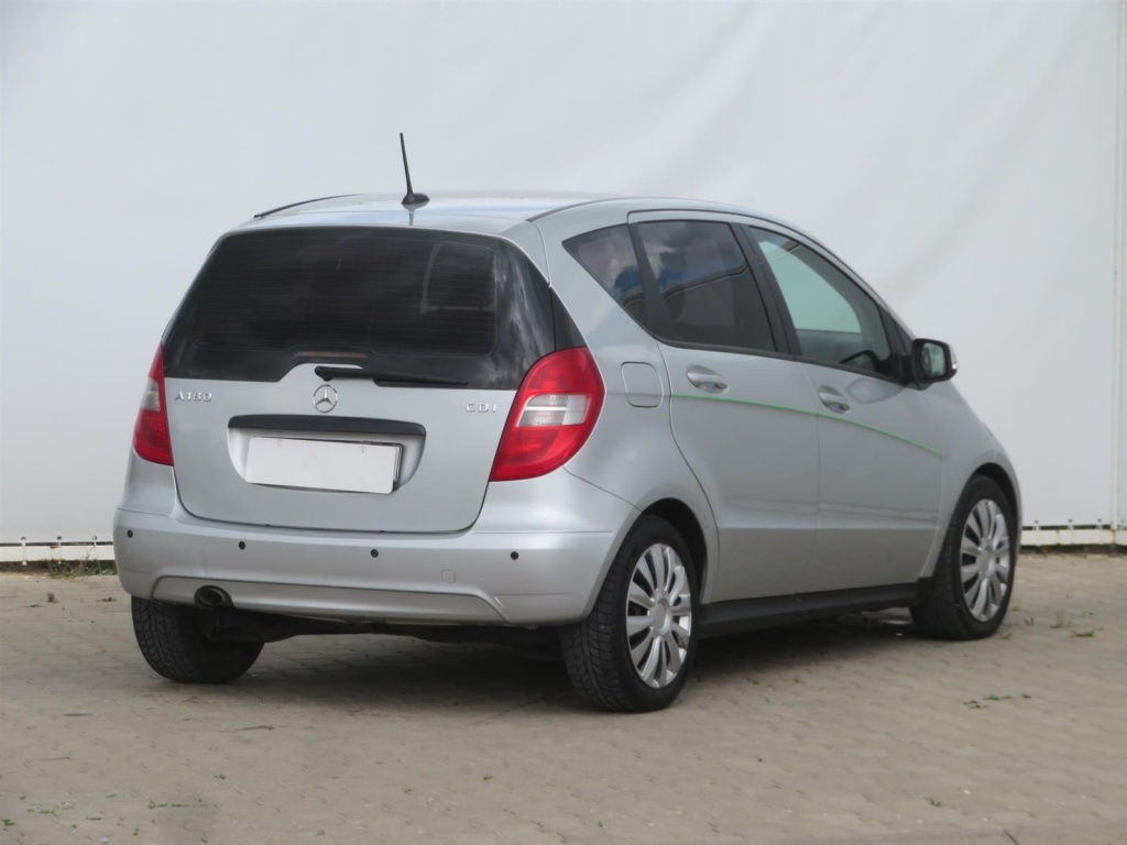 Mercedes-Benz A